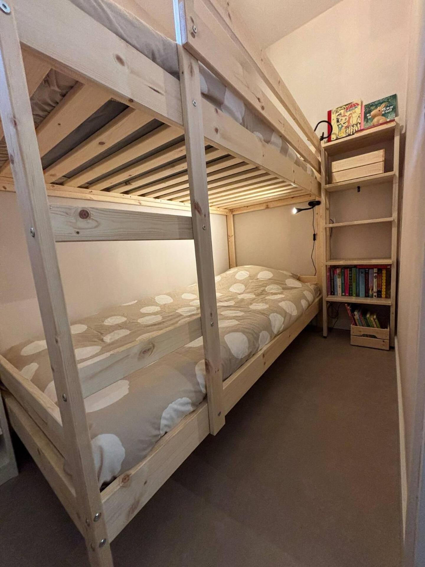 Bed And Breakfast Heerenveen Centrum Met Prive Sauna En Jacuzzi Exterior photo